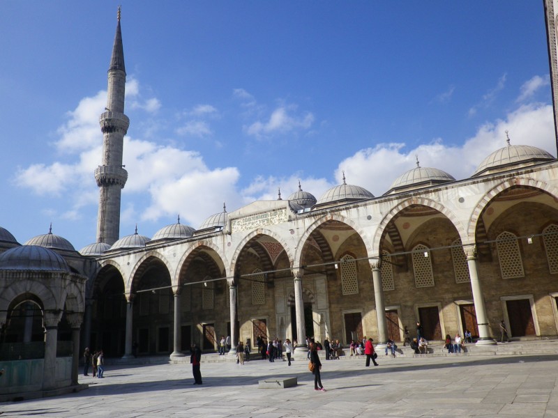 2011_1105_025044.jpg - Blue Mosque (Sultanahmet)