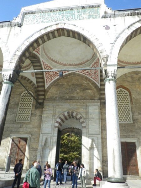 2011_1105_025145.jpg - Blue Mosque (Sultanahmet)
