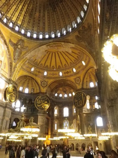 2011_1105_055723.jpg - Hagia Sophia (Ayasofya)