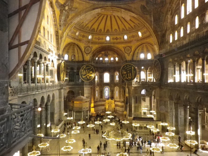 2011_1105_060159.jpg - Hagia Sophia (Ayasofya)