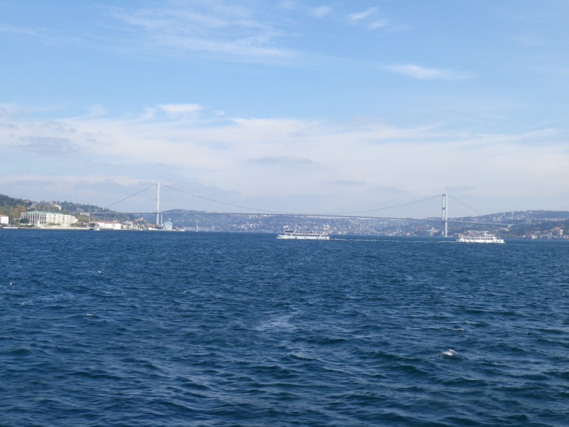2011_1106_021245.jpg - Bosphorus Bridge