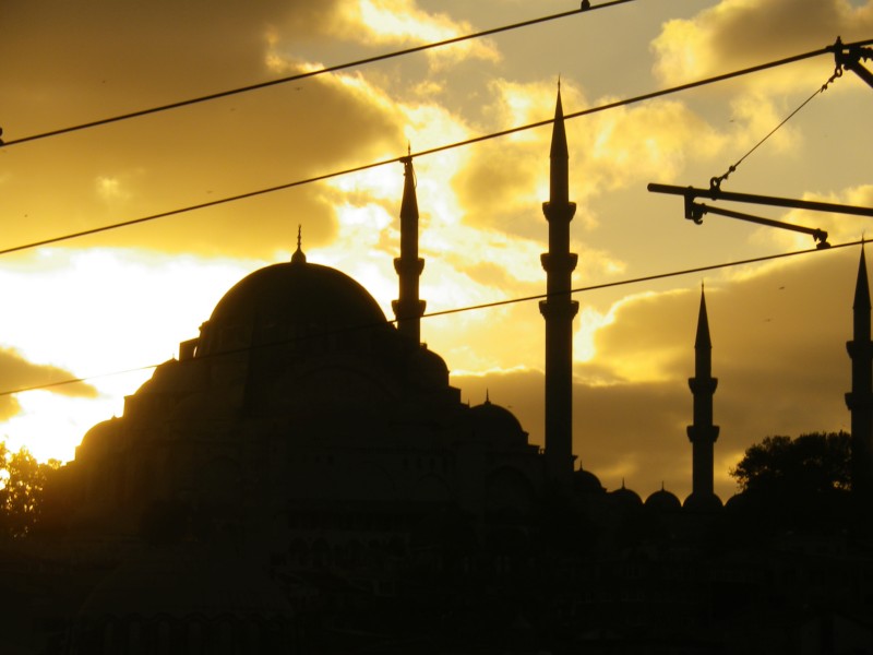2011_1107_071820.jpg - Sultanahmet Mosque
