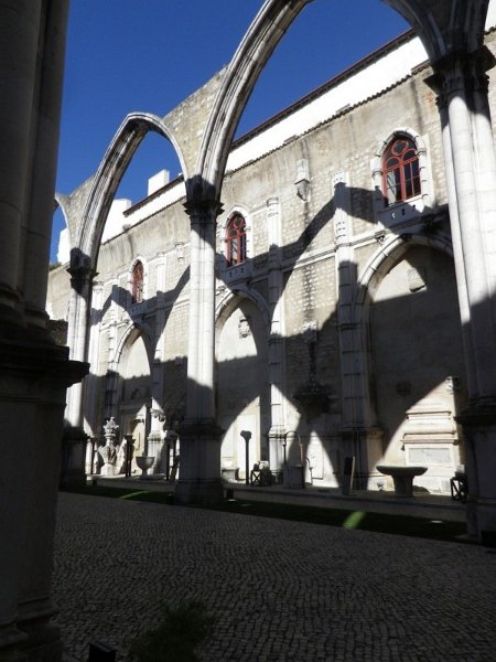 2012_1003_023817.jpg - Ruínas da Igreja e do Convento do Carmo
