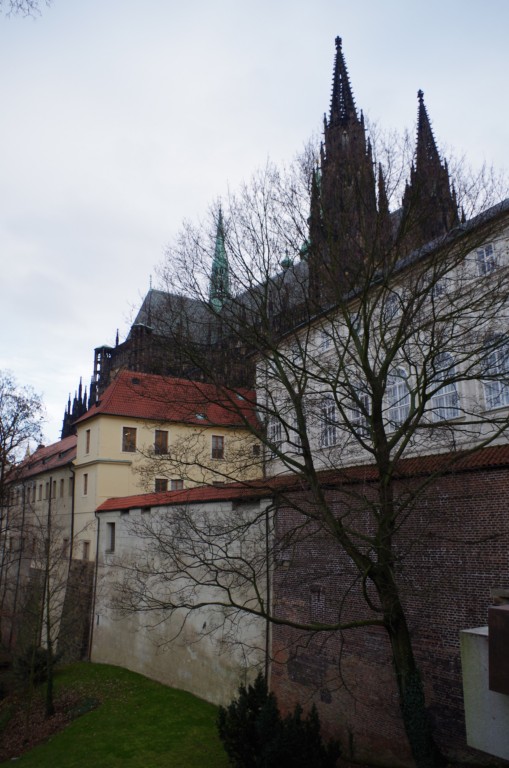 2014_1204_133839.jpg - the Prague Castle Complex