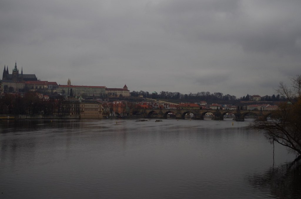 2014_1205_111034.jpg - Charles Bridge Prague
