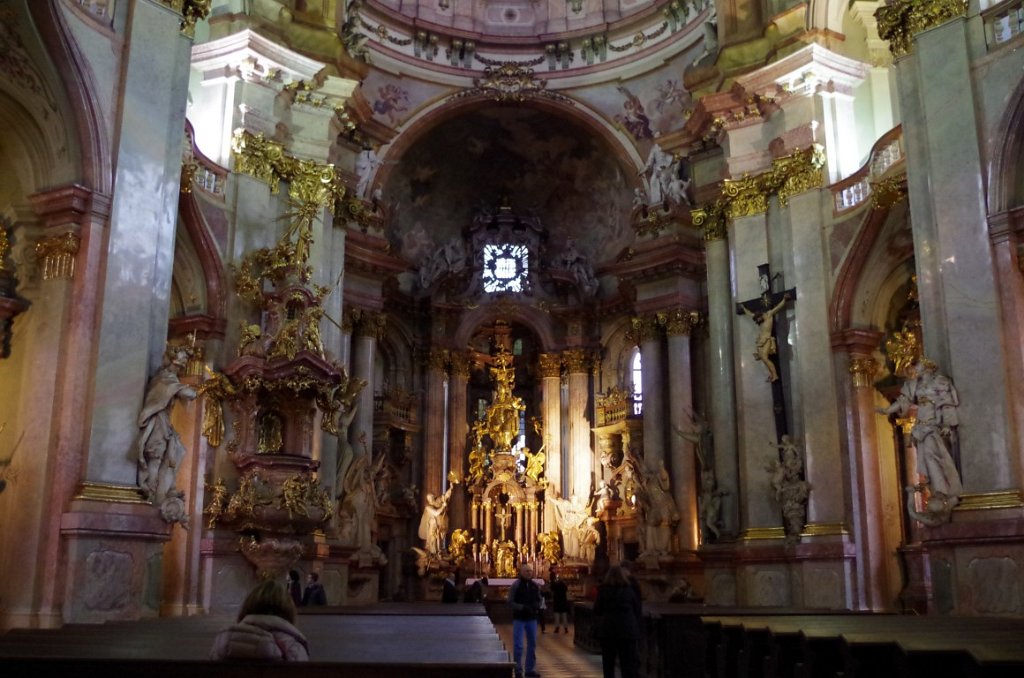2014_1205_125713.jpg - St. Nicholas Church Prague