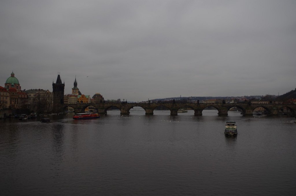 2014_1205_133043.jpg - Charles Bridge Prague