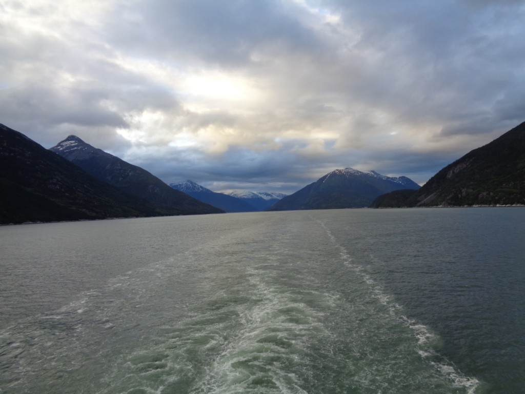2016_0602_220223.JPG - on our way to Glacier Bay
